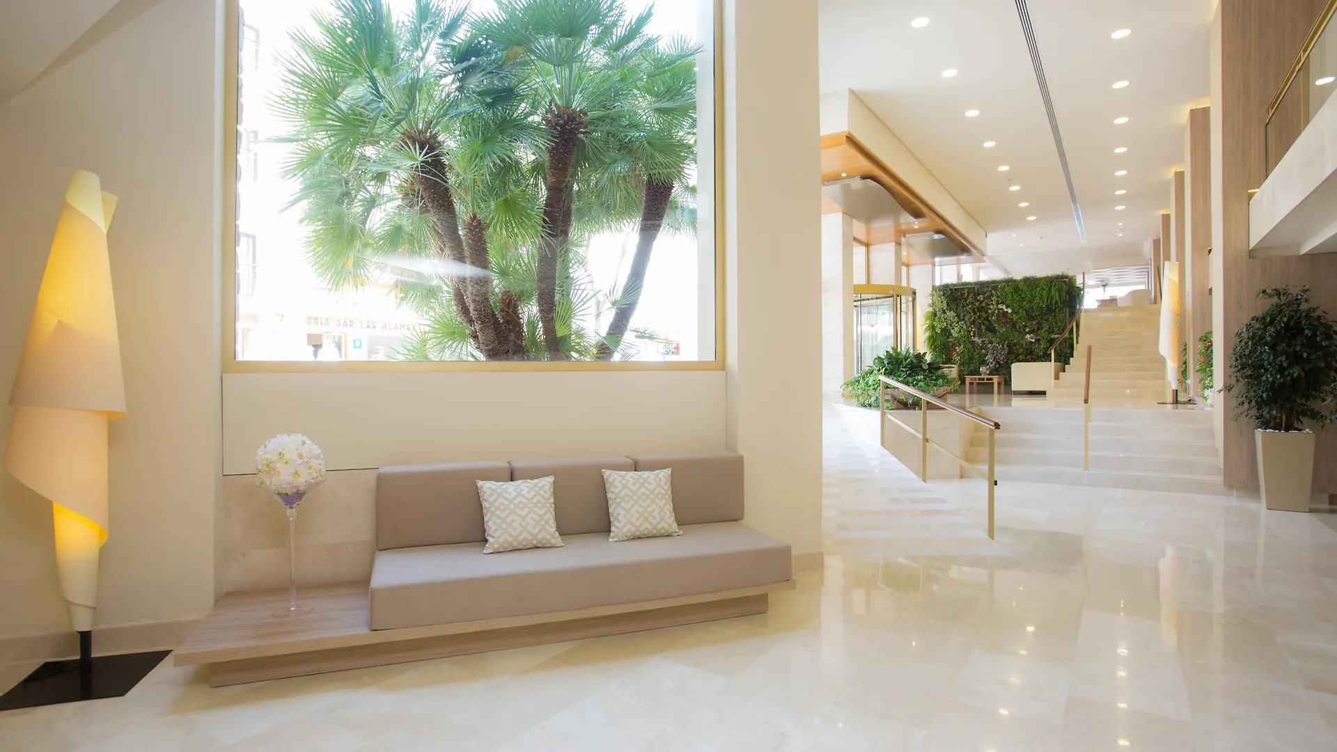 Hotel Sabina And Suites Cala Millor  4*, Cala Millor (Mallorca) Ισπανία